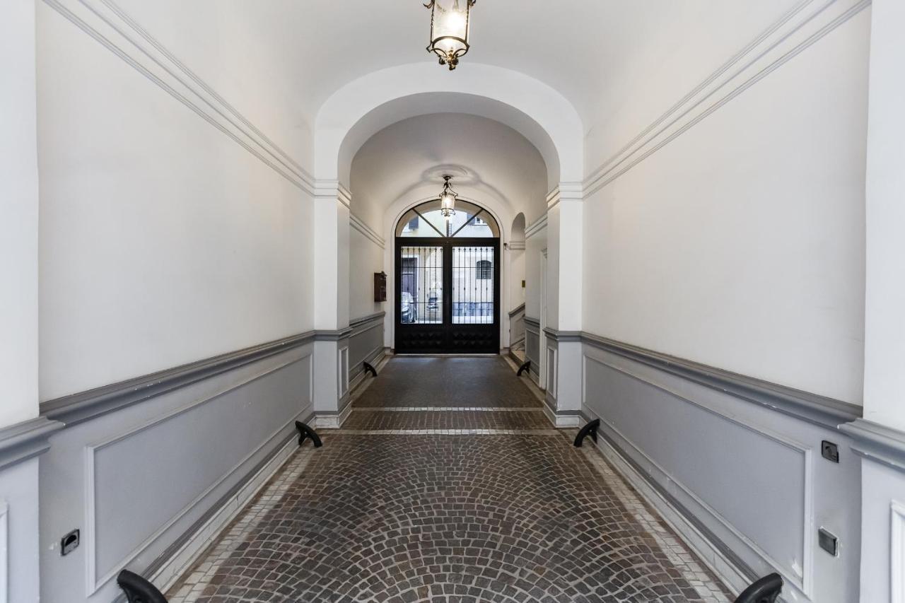 Muzio 48 Private Suites By Premium Suites Collection Rome Bagian luar foto